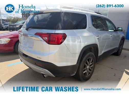 Quicksilver Metallic 2017 GMC Acadia SLT-1