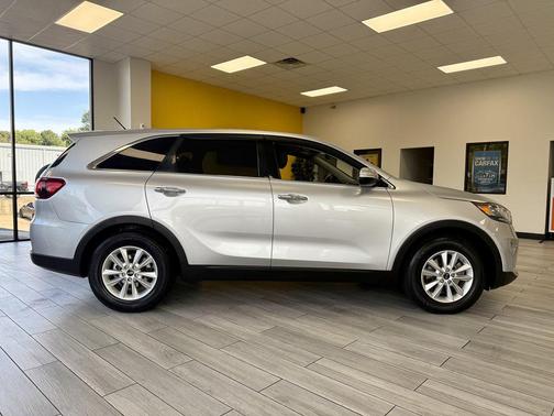 2020 Kia Sorento L