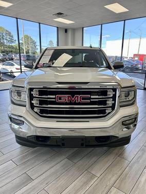 WHITE 2018 GMC Sierra 1500 SLT