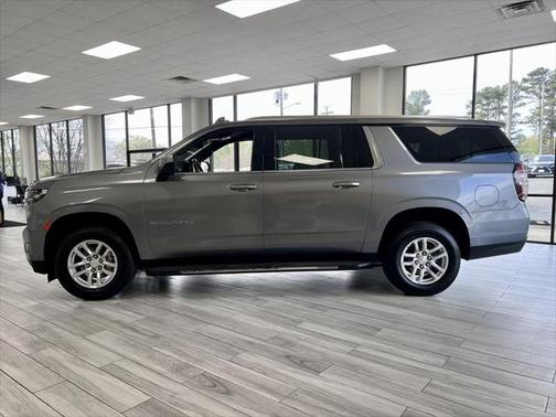 2021 Chevrolet Suburban LT
