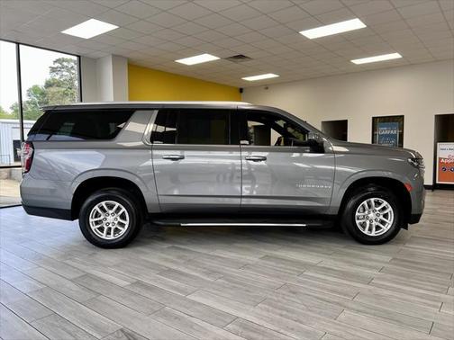 2021 Chevrolet Suburban LT