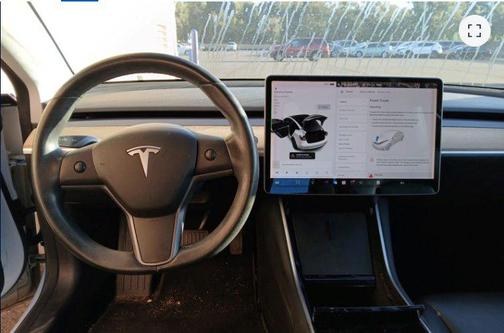 2019 Tesla Model 3 Standard Range