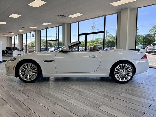 Polaris White 2012 Jaguar XK Base