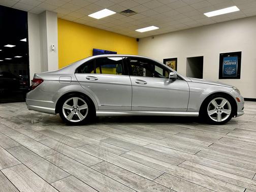 2010 Mercedes-Benz C-Class C300