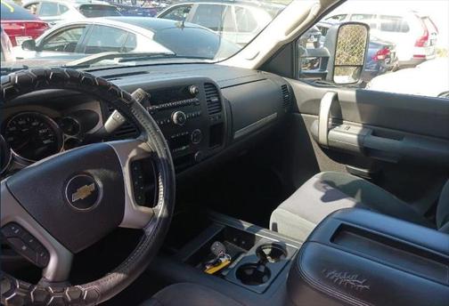 2007 Chevrolet Silverado 2500 LT2 H/D Crew Cab