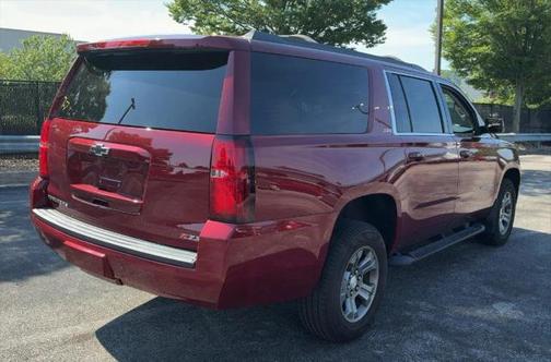 2018 Chevrolet Suburban LT