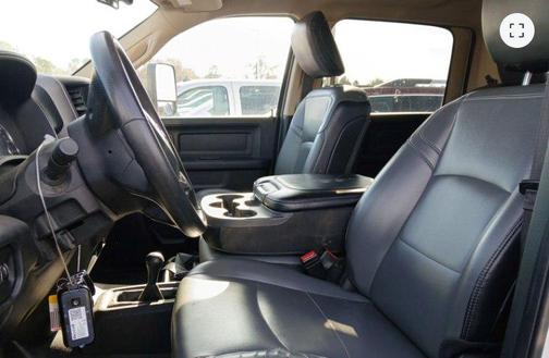 2020 RAM 3500 Tradesman Crew Cab 4x4 8' Box