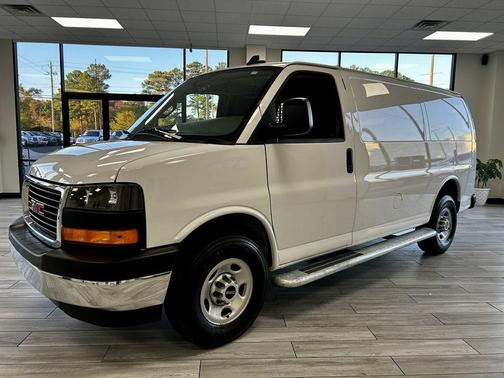 2024 GMC Savana 2500 Work Van
