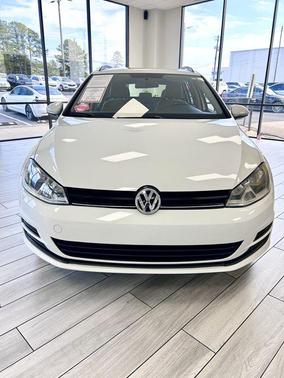 2015 Volkswagen Golf SportWagen TSI S 4-Door