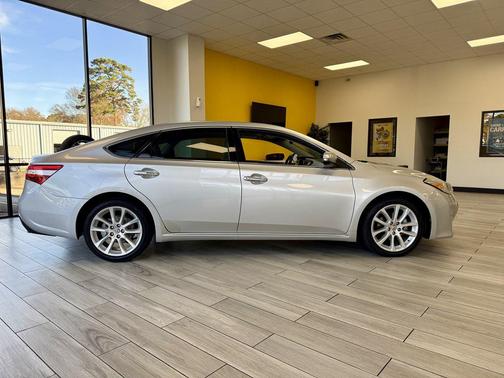 2013 Toyota Avalon XLE Premium