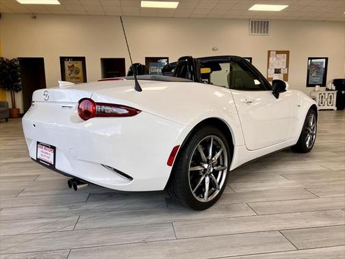 2020 Mazda MX-5 Miata Grand Touring