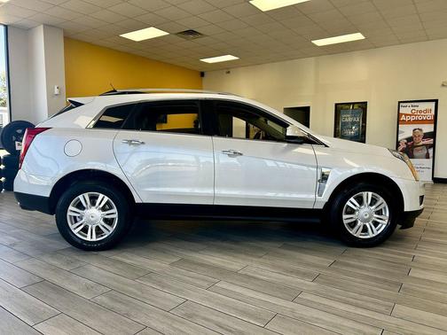 2010 Cadillac SRX Performance Collection