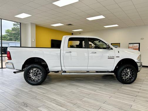 Bright White Clearcoat 2017 RAM 2500 Lone Star Crew Cab 4x4 6'4' Box
