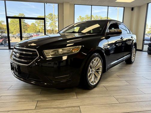2015 Ford Taurus Limited
