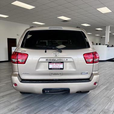 2008 Toyota Sequoia SR5