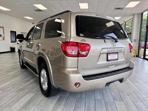 2008 Toyota Sequoia SR5