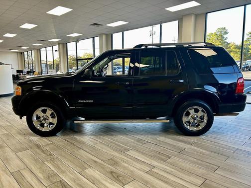 2005 Ford Explorer Limited