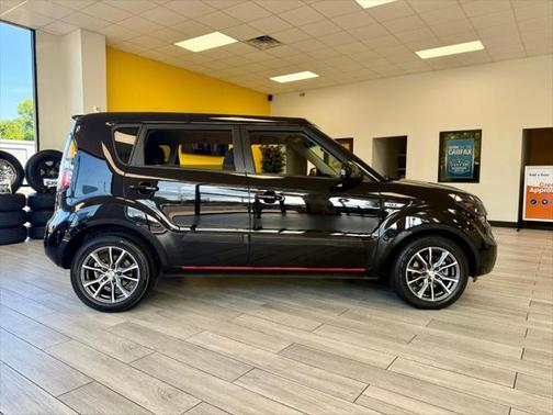 2011 Kia Soul +