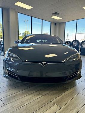 2020 Tesla Model S Long Range