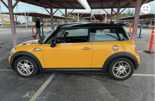 2009 MINI Cooper S Base
