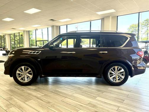 2016 INFINITI QX80 Base