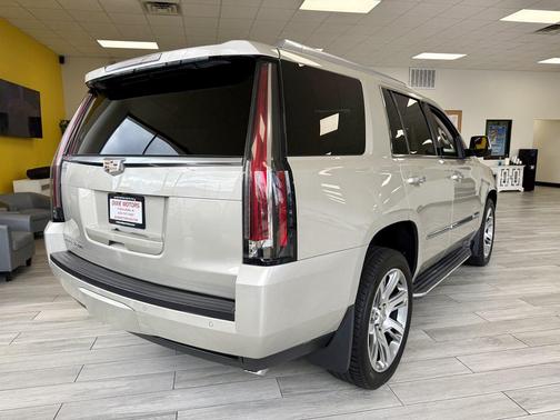 2016 Cadillac Escalade Premium