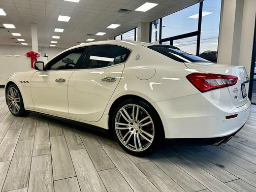 2014 Maserati Ghibli S Q4