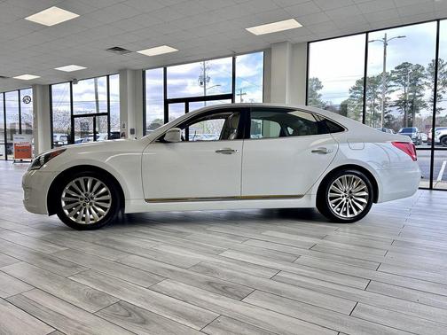 2014 Hyundai Equus Signature