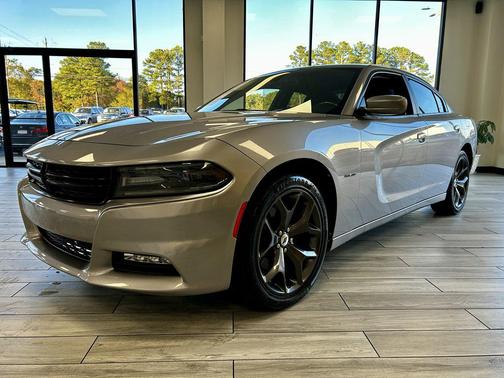 2018 Dodge Charger R/T