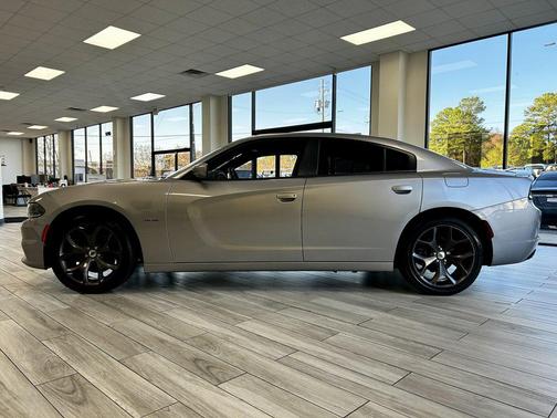 2018 Dodge Charger R/T