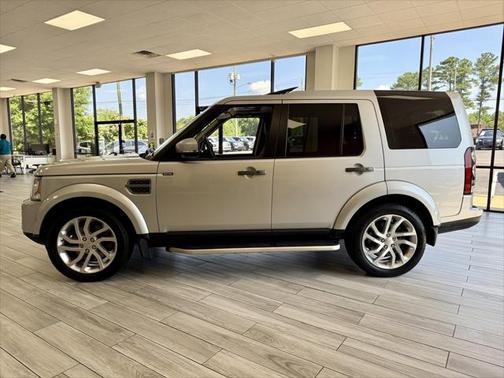 2016 Land Rover LR4 Base