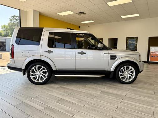 2016 Land Rover LR4 Base