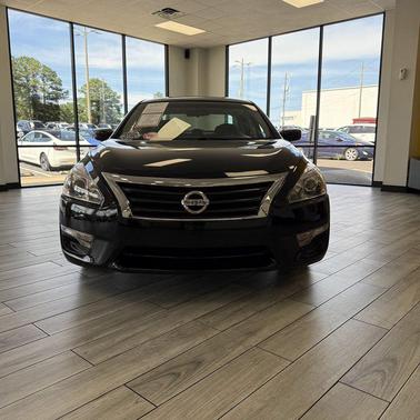 Super Black 2015 Nissan Altima 2.5 S