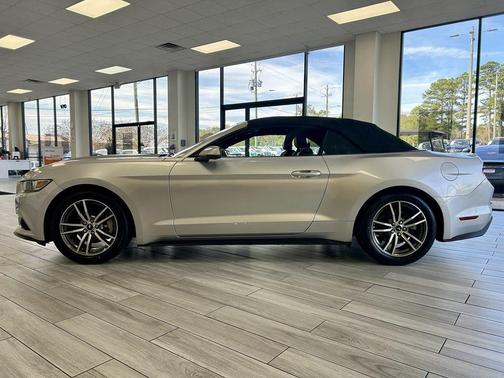 2016 Ford Mustang EcoBoost Premium