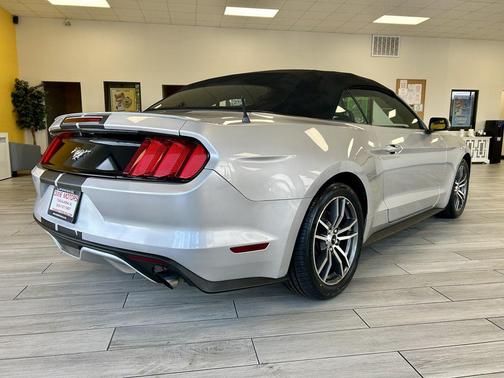 2016 Ford Mustang EcoBoost Premium