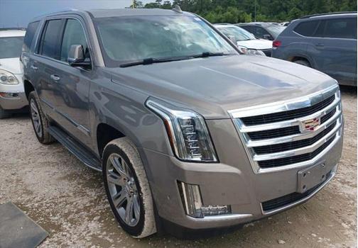 2017 Cadillac Escalade Luxury
