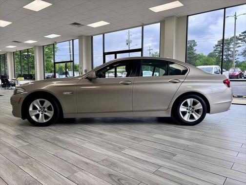 2011 BMW 528 I