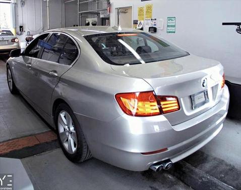 2011 BMW 528 I
