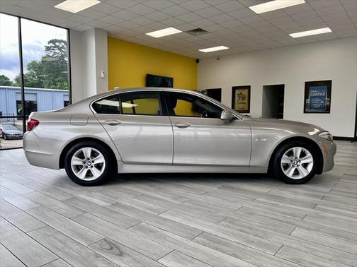 2011 BMW 528 I
