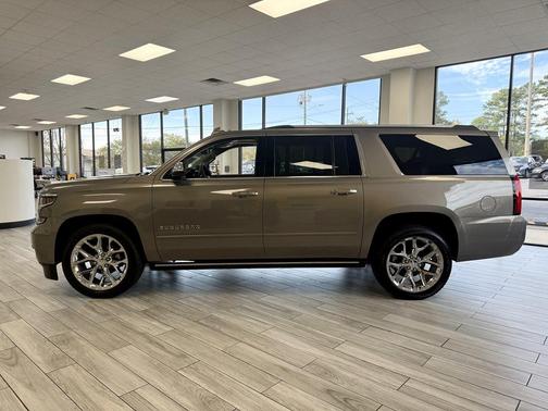 2018 Chevrolet Suburban Premier