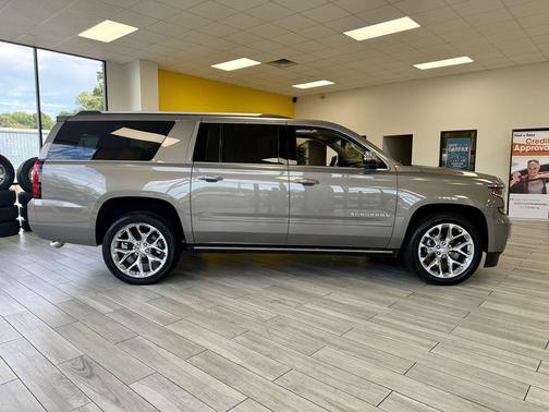 2018 Chevrolet Suburban Premier