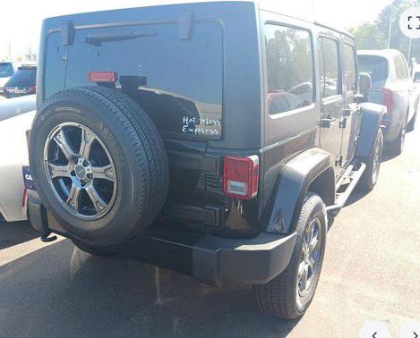 Black Clearcoat 2016 Jeep Wrangler Unlimited Sahara
