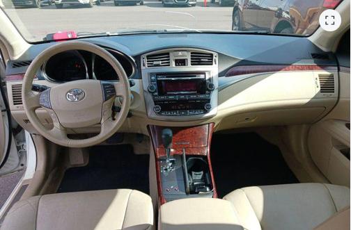 2011 Toyota Avalon Base