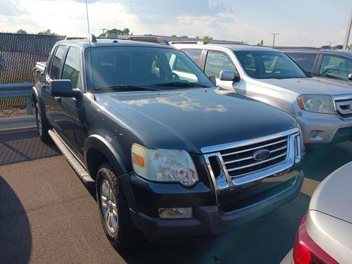 2010 Ford Explorer Sport Trac XLT
