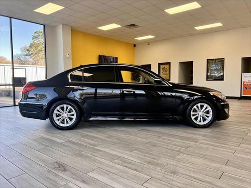 2013 Hyundai Genesis 3.8