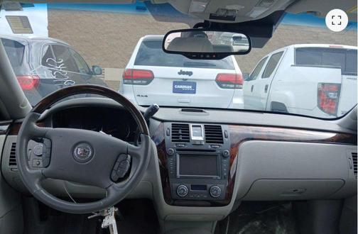 2010 Cadillac DTS Premium Collection