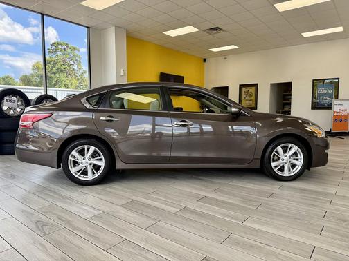 2013 Nissan Altima 2.5 SV