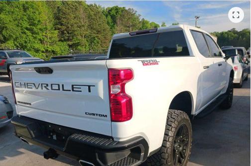 Summit White 2023 Chevrolet Silverado 1500 Custom Trail Boss