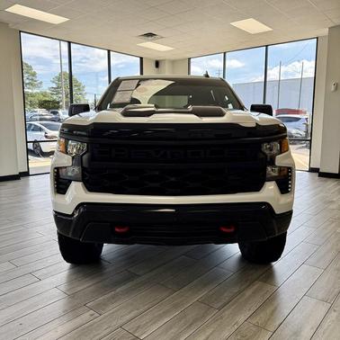 Summit White 2023 Chevrolet Silverado 1500 Custom Trail Boss