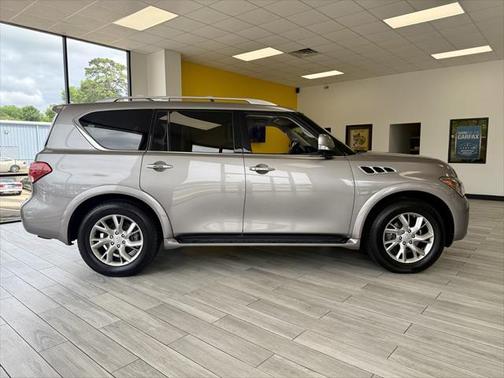 2012 INFINITI QX56 Base